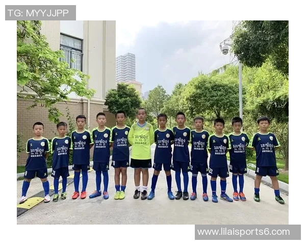 厦门足球的崛起与发展:从地方热情到全国瞩目的新力量 厦门足球的崛起与发展:从地方热情到全国瞩目的新力量